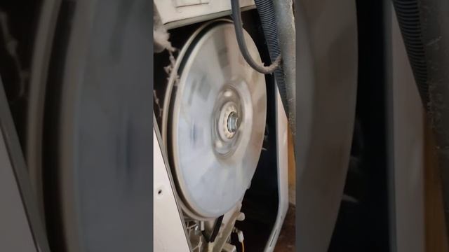 Стиральная машина LG прямой привод. Стиральная шипит, трещит, ошибка LE. LE error code LG washing. смотреть онлайн