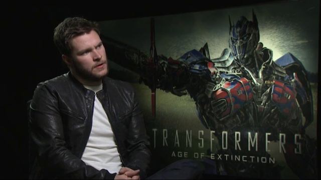 Jack Reynor on his Irish accent in Transformers смотреть онлайн