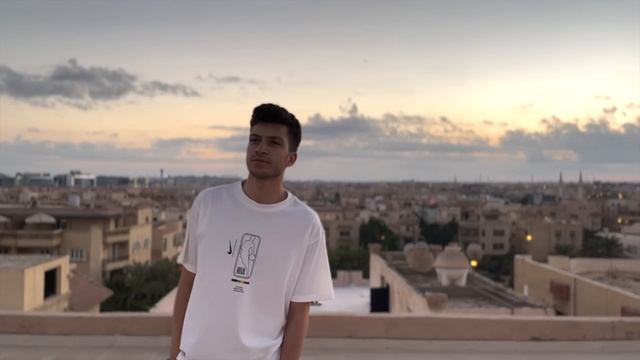 iPhone 13 & iPhone 13 Pro - الفرق اكبر من المتوقع ! смотреть онлайн