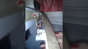 холодильник indesit замена выключателя или исправление света в холодильнике