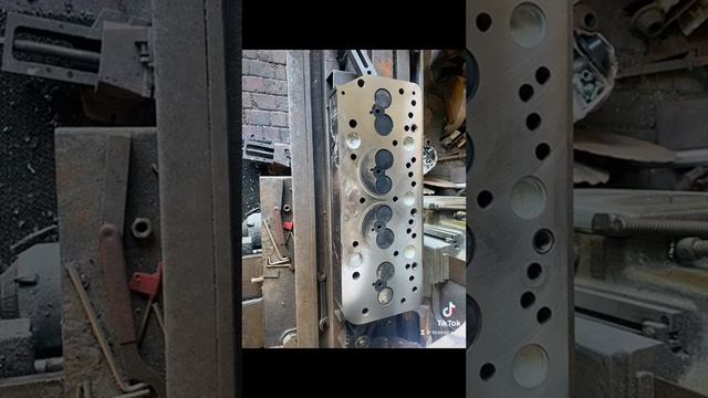 Ремонт ГБЦ МТЗ 952.3. #мтз #гбц #952.3 #ремонтмтз смотреть онлайн