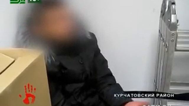 Из супермаркета хотели вынести мясо смотреть онлайн