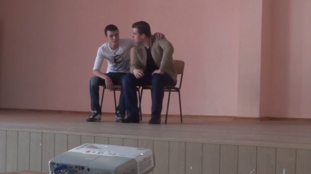 Бодя and Тёма номер Богатырь и Бабка.Avi смотреть онлайн
