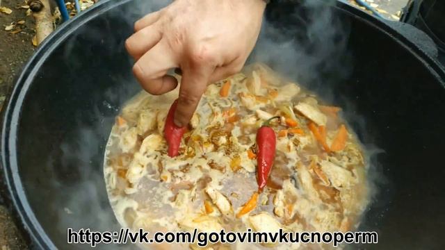 ГРЕЧКА ПО-КУПЕЧЕСКИ. с курицей на казане смотреть онлайн