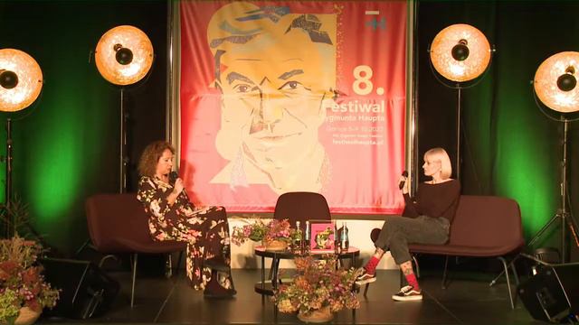 Elżbieta Łapczyńska — PRAWDZIWE I FANTASTYCZNE смотреть онлайн