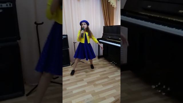 Плахова Арина "Песенка о рыбках" ДМШ с. Пелагиада смотреть онлайн