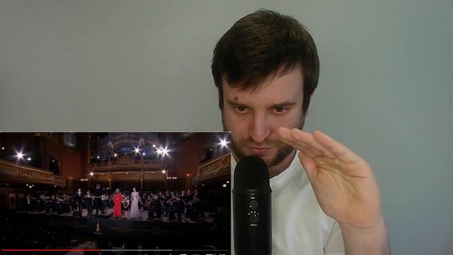 DIMASH DE PASEO | ÉL NO ESTÁ HECHO PARA CANTAR ESTO ASÍ (Heal the World) смотреть онлайн