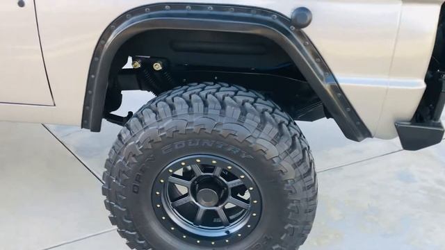 Custom 1968 Ford Bronco