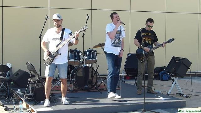 Группа "Way For Two"  - Wonderwall (Oasis cover)