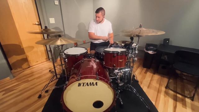 Post Malone- Hollywood’s Bleeding Drum Cover смотреть онлайн