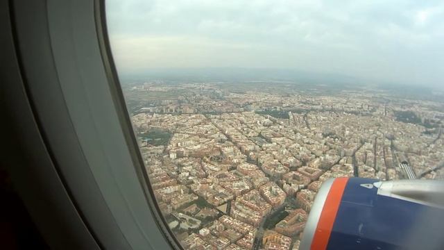 Посадка в аэропорту Валенсии.Aterrizaje en el aeropuerto de Valencia. смотреть онлайн