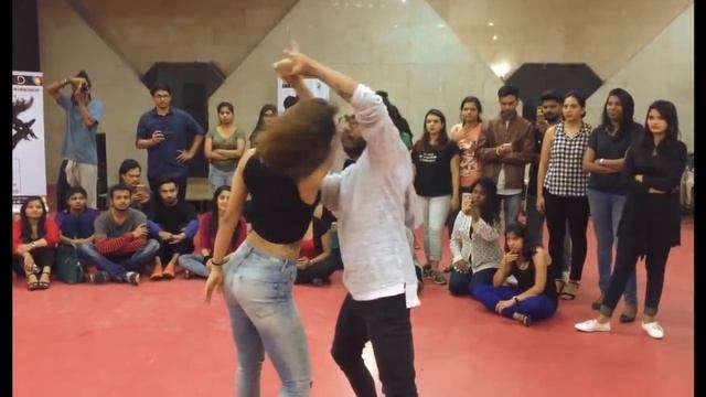 Cornel and Rithika | Bachata Sensual | The Motion,Sango version-Drake | Dj Bs Bachata Remix смотреть онлайн