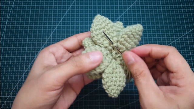 Very Easy Crochet Mini Succulent Plant in a Pot | DIY Craft | subtitle смотреть онлайн