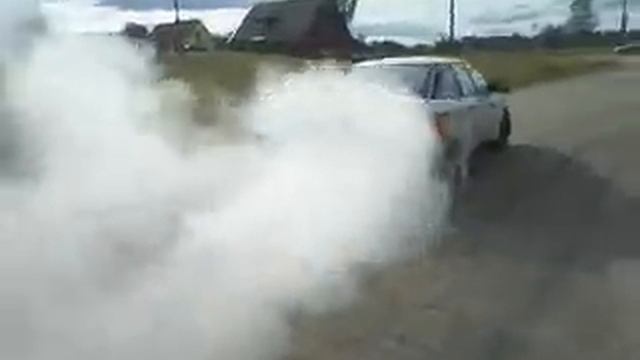 Ford scorpio 2,4 KRABI koomavabariigis смотреть онлайн