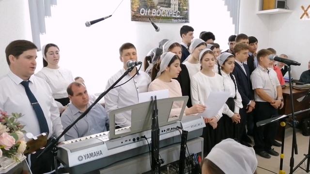 Зозвучала торжественно Песнь / молодёжь г.Горячий Ключ смотреть онлайн