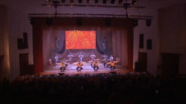 Pluasunia Folk dance group смотреть онлайн