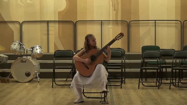 "Осенний эскиз" В.Леоненко ,исп.Алиса Шпитонова смотреть онлайн