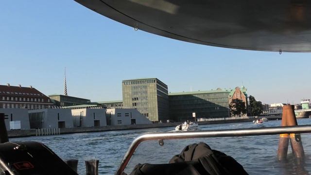 SCANDINAVIAN SHUFFLE (Svend Asmussen), WHILE CRUISING With The Scandinavian Rhythm Boys- August 202 смотреть онлайн