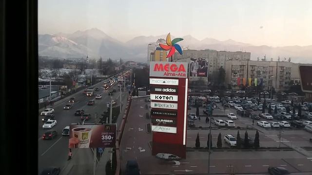 Колесо обозрения 2 / Алматы / Розыбакиева Проспект, Мега смотреть онлайн