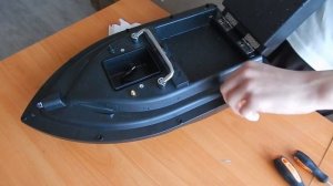 НЕУДАЧНЫЙ ЗАПУСК  ЗАКОРМОЧНОГО КОРАБЛИКА. Перевернули кораблик на рыбалке.