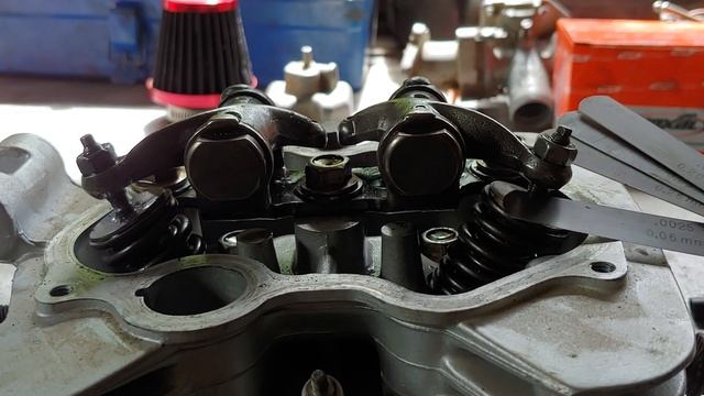 Mi MOTO Funcina bien un Corto tiempo y luego se apaga y cuesta prenderla VALVULA Apretada SOLUCIÓN смотреть онлайн