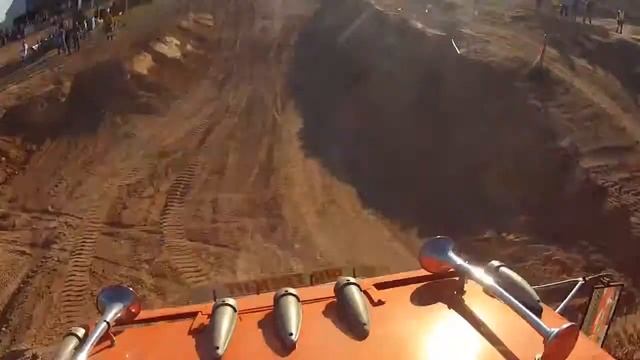 Экстремальное вождение фурой