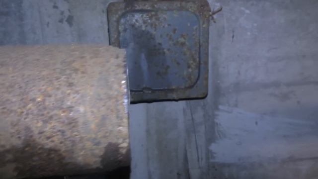 СВАРКА ГОВНО - ЭЛЕКТРОДАМИ ПО ВОДЕ! ИЛИ КАК Я ГНИЛОЙ УЧАСТОК ТРУБЫ МЕНЯЛ!? смотреть онлайн