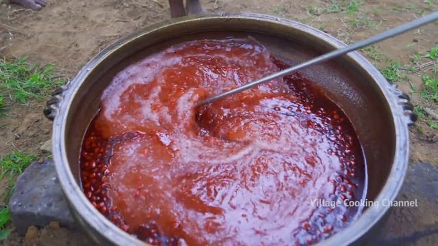 1000 STRAWBERRY | Rava Kesari Recipe using Strawberry Jam | Strawberry Recipe Cooking in Village смотреть онлайн