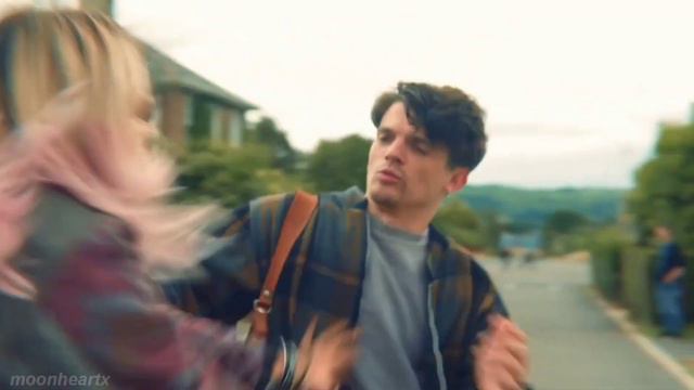 Multifemale collab || take a hint [0,2K] смотреть онлайн