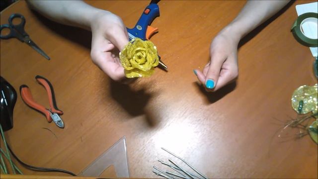 Желтая роза в горшке — часть 7 смотреть онлайн