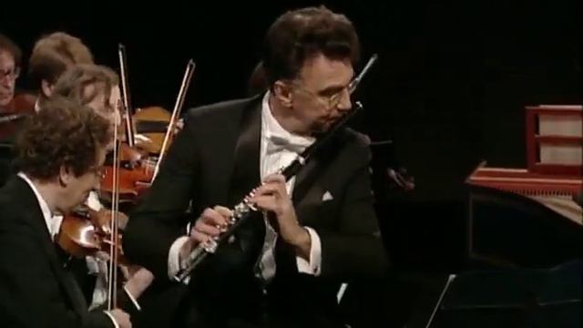 CPE Bach 1 András Adorján, Christopher Hogwood смотреть онлайн