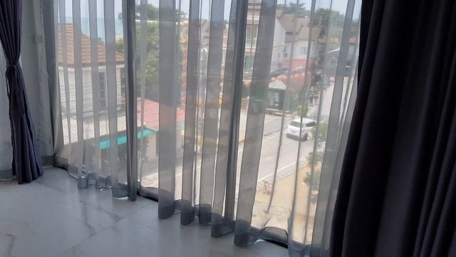 Двухспаленные апартаменты на пляже Маенам смотреть онлайн