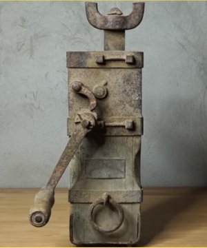 Восстанавливаем домкрат и делаем из него регулируемый стол!