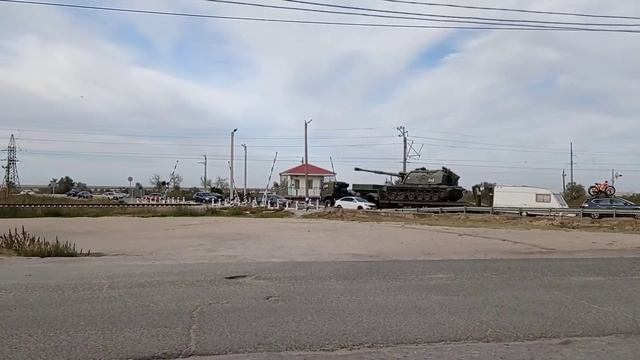 Транспортировка военный техники в Евпатории смотреть онлайн