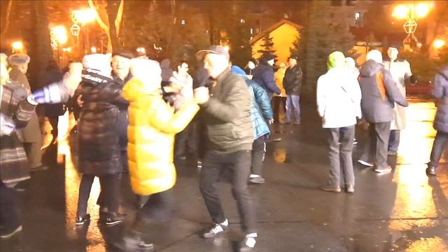 А У ДЕВЧОНОК БЕЗ РЕБЯТ смотреть онлайн