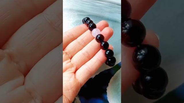 ВАУ!Сочетание Янтаря и Розового Кварца в Янтарной лавке в Санкт-Петербурге,Малая Морская ТРКАдмира смотреть онлайн