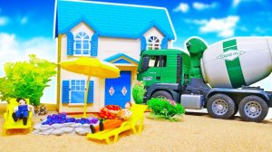 Машинки строят дом! Песочница и видео для малышей про игрушки