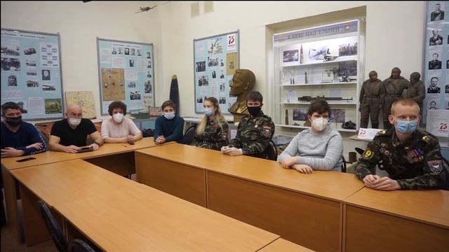 Презентация экспозиции " В небе над Ельней" в ГБОУ Школа № 1598 смотреть онлайн