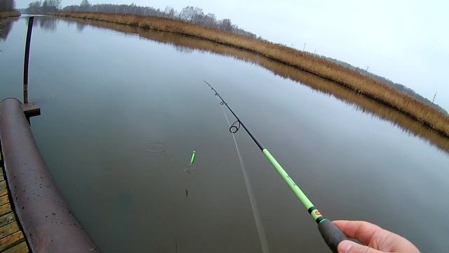 Воблер Strike Pro Wiggle Stick 140,обзор воблера! смотреть онлайн