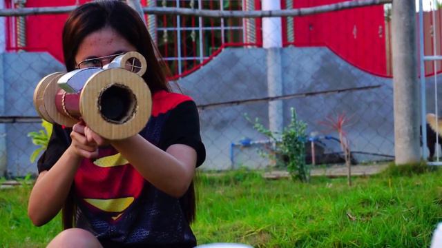MARVELS IRONMAN BAZOOKA MADE FROM CARDBOARD смотреть онлайн