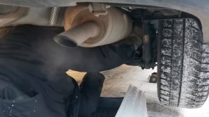 установка пневмо баллонов в заднюю пружину для увеличения клиренса в Toyota Prius Alpha