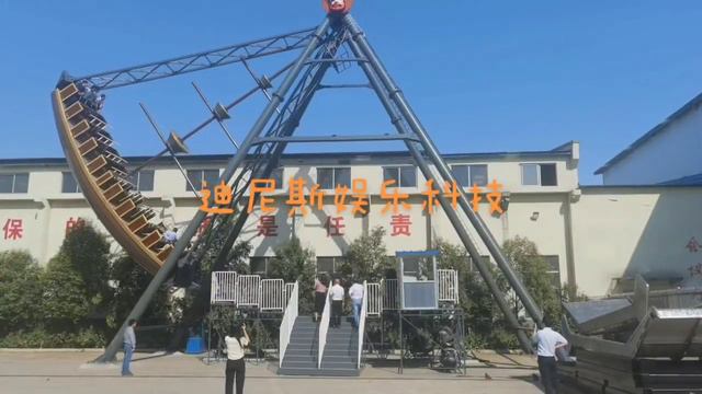 Большая испытательная машина для пиратских кораблей смотреть онлайн
