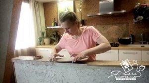 Реставрация пробкового покрытия. Полуперегородка на кухне.