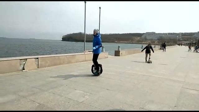 Моноколесо. Электро спорт. Владивосток - Кампус ДВФУ-2. Electric Unicycle. www.electric-sports.ru смотреть онлайн