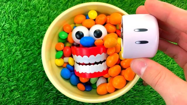 Satisfying Video | Make Rainbow Full of Skittles with Kinetic Sand & Slime Cutting ASMR, Funny Musi смотреть онлайн