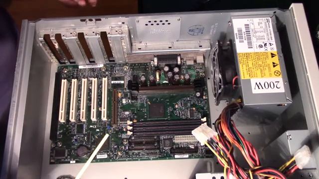 Gateway 500 - Pentium III - Desktop Refurb смотреть онлайн