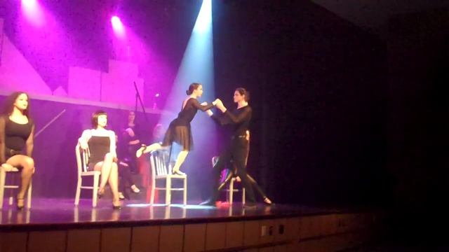 PHHS Chicago Cell Block Tango смотреть онлайн