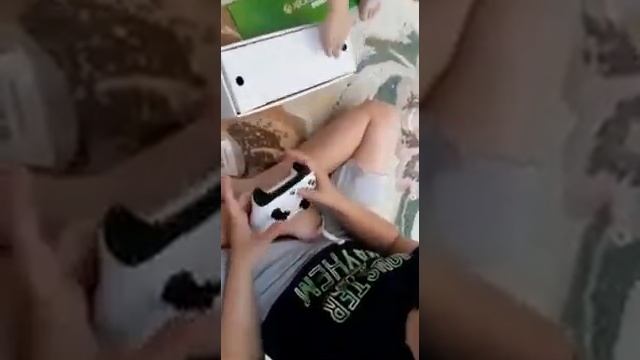 XBOX ONE ALL EDITION Распаковка. Новый X Box. XBOX без привода. Xbox без дисков. смотреть онлайн