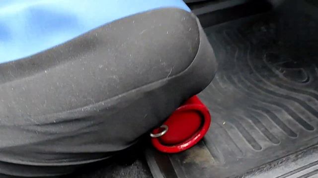Место для огнетушителя в ВАЗ 2109 с быстрым доступом смотреть онлайн