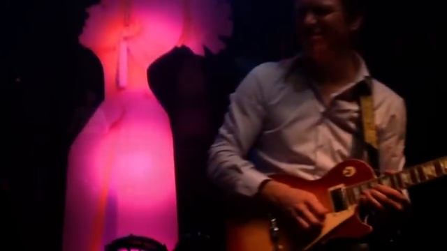 Level 42 - Lessons In Love (30th Anniversary World Tour 22.10.2010) смотреть онлайн